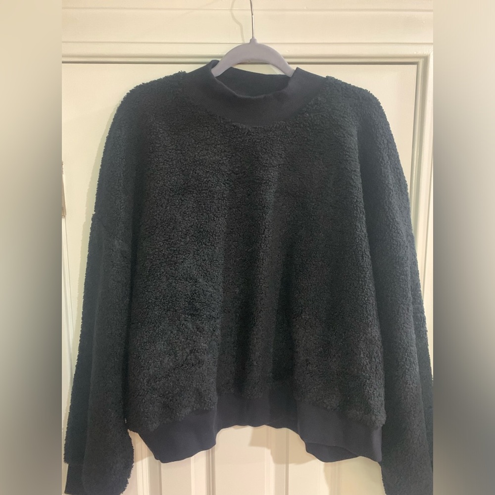 Fabletics pullover sweater - Picture 2 of 3
